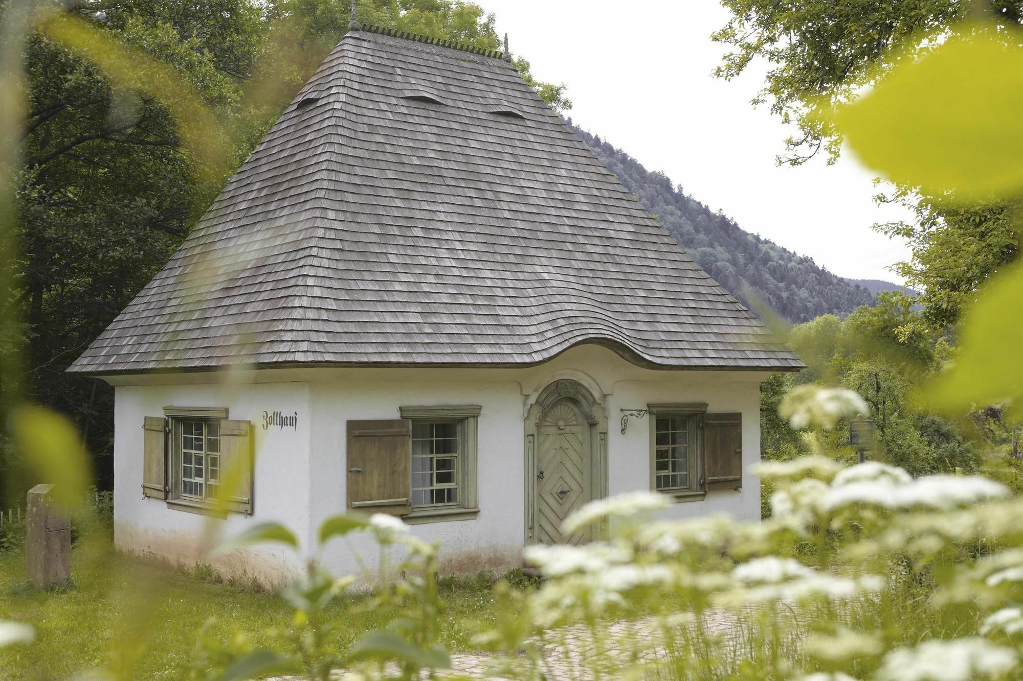 Hotel Hofgut Sternen - Ravennaschlucht Breitnau Exterior photo